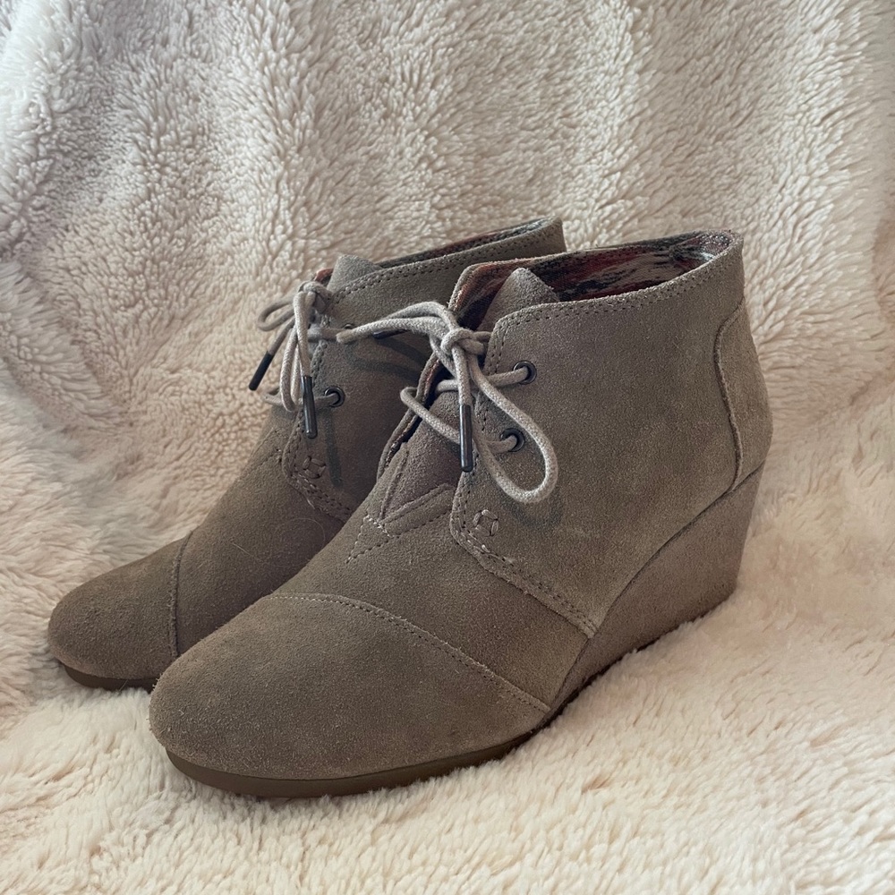 Toms Booties